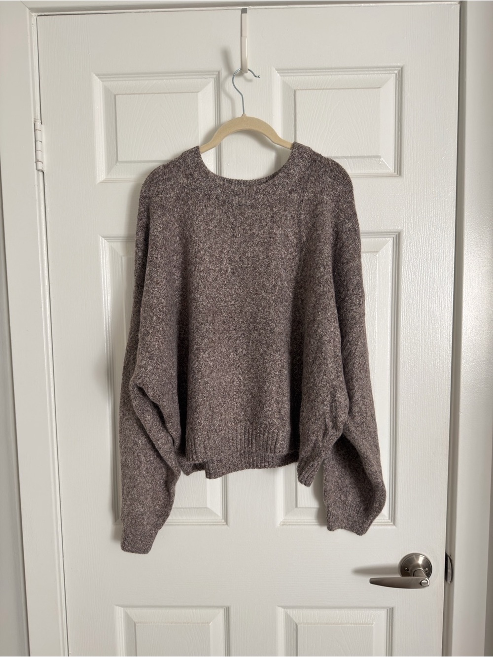 Notion | Balloon Sleeve Sweater